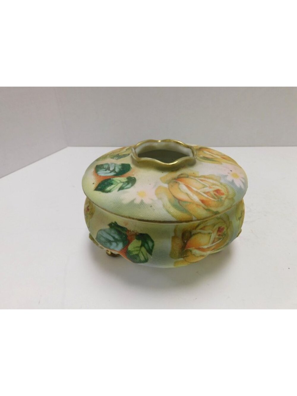 Royal Bayreuth Rose Tapestry Hair Receiver JC79